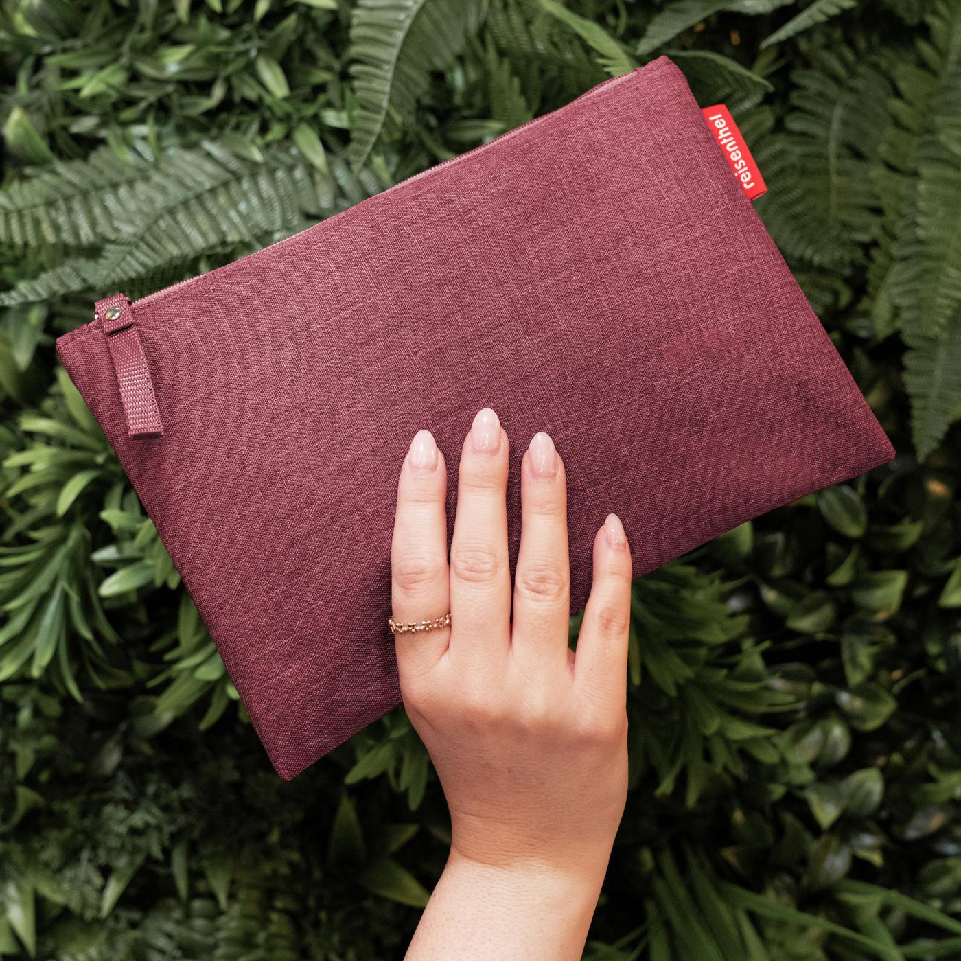 case 1 twist maroon - Image 3
