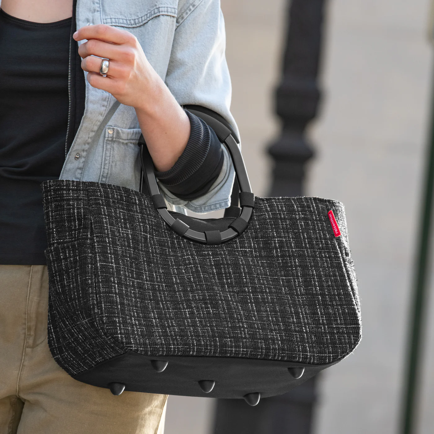 loopshopper M bouclé black - Image 2