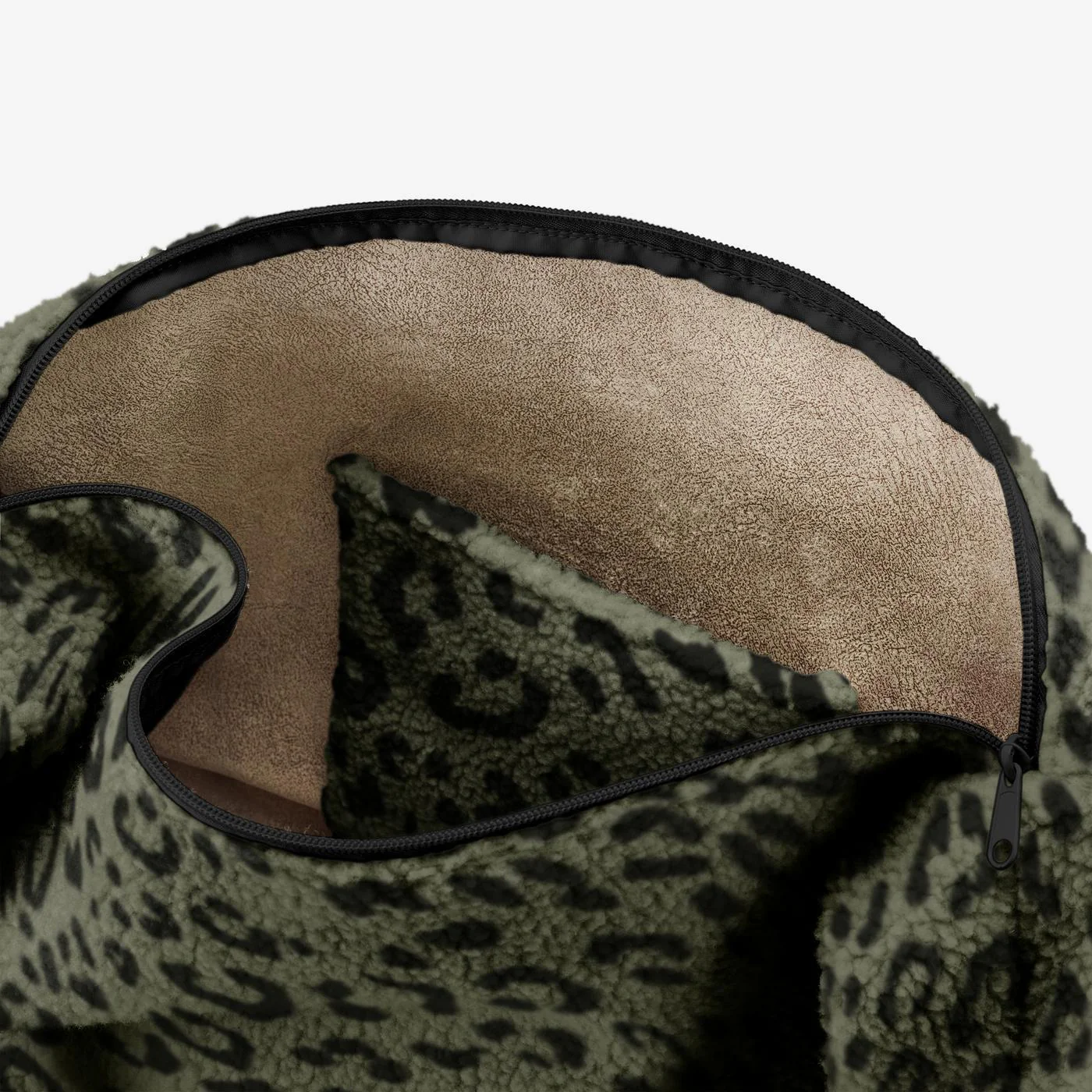 moonbag teddy leo olive - Image 7