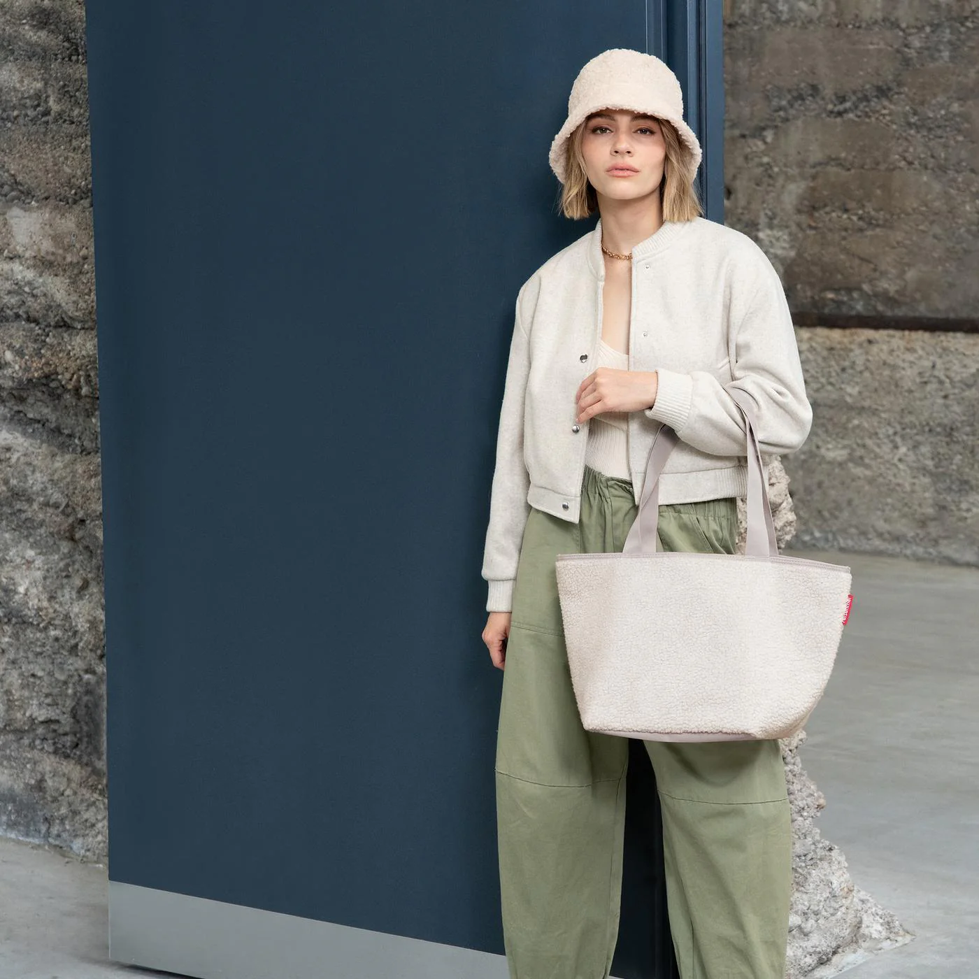 shopper M teddy sand - Image 2